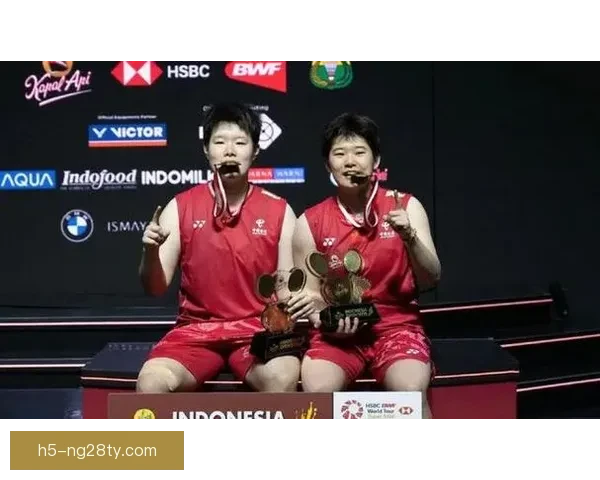 刘圣书谭宁力克白荷娜李绍希夺全英女双冠